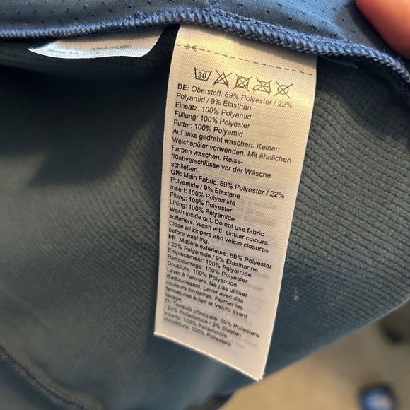 MAMMUT Aconcagua Light Hybrid ML Hooded Jacket - Women's SIZE small - Picture 7 of 11